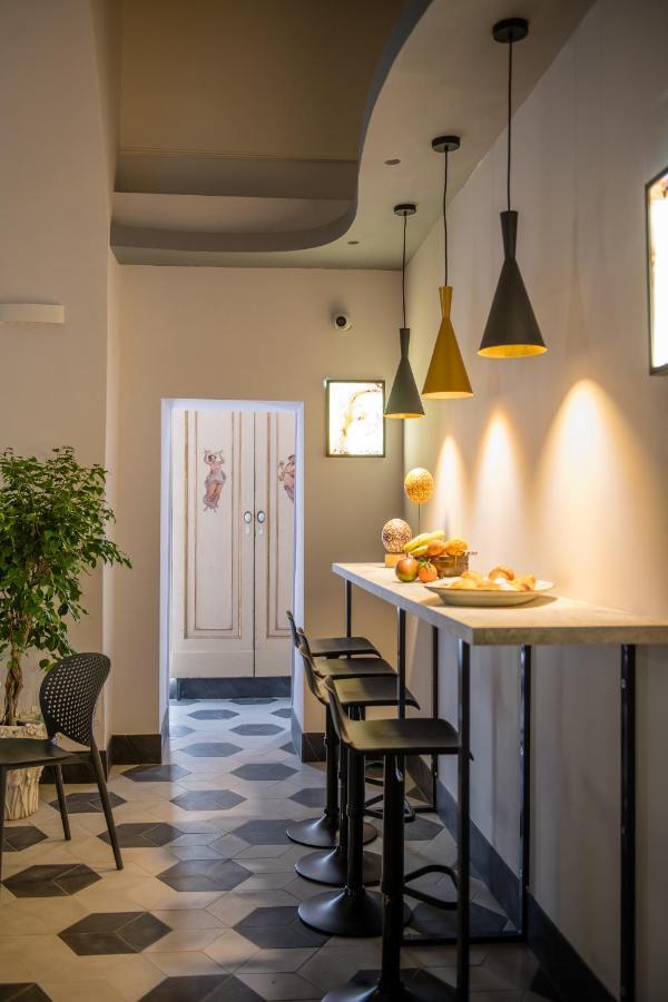 Foriart Relais Hotel Napoli Bagian luar foto