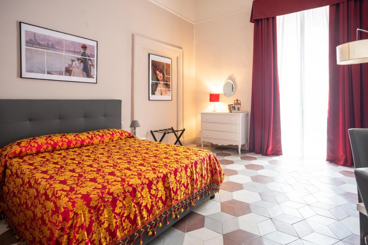 Foriart Relais Hotel Napoli Bagian luar foto