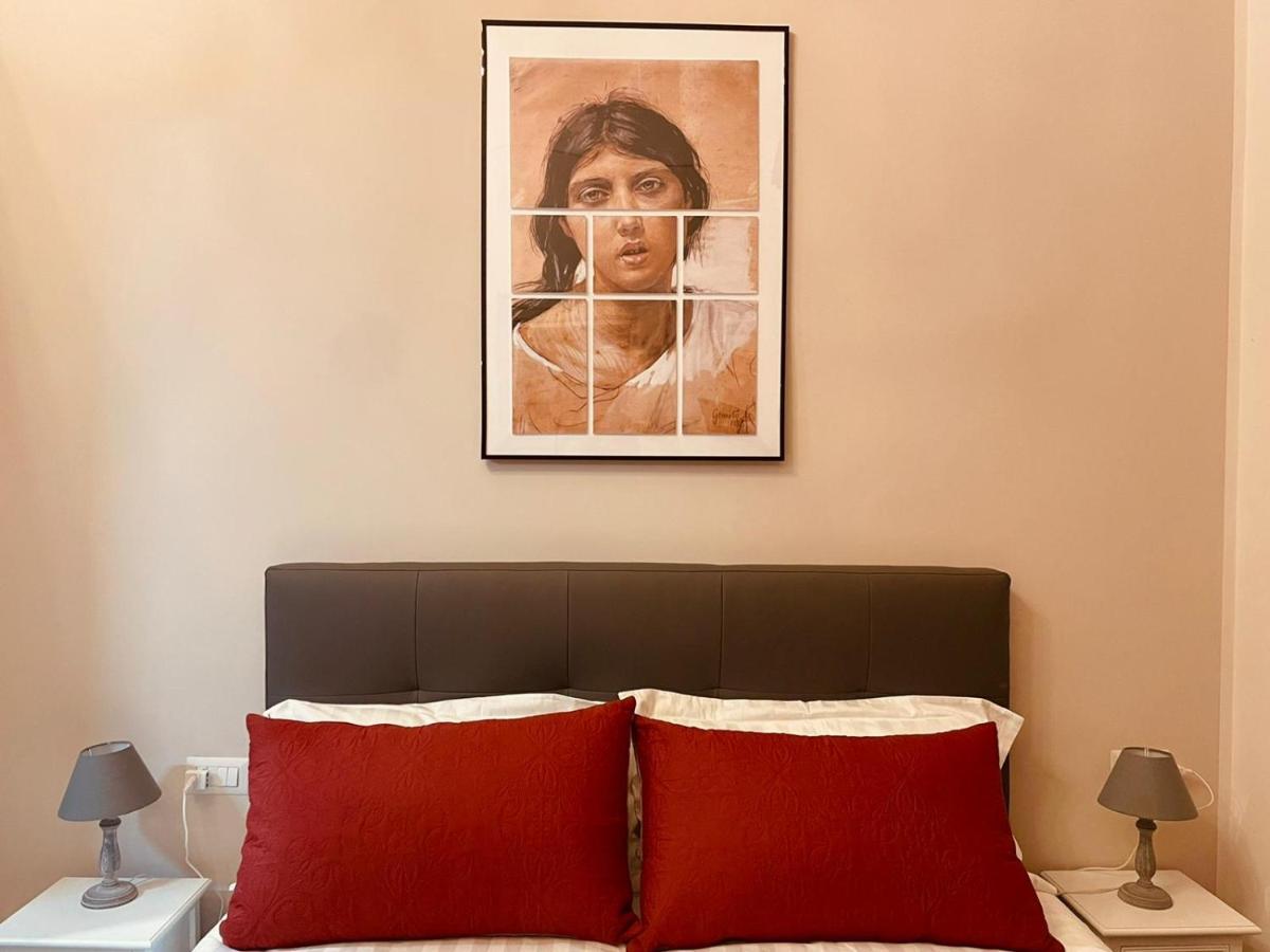 Foriart Relais Hotel Napoli Bagian luar foto